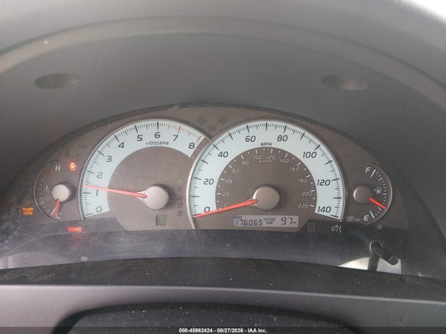 45962424 :رقم المزاد ، 4T1BF3EK7BU671532 vin ، 2011 Toyota Camry Se مزاد بيع