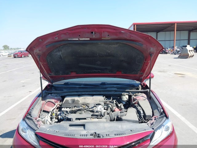 2018 Toyota Camry Xle მანქანა იყიდება აუქციონზე, vin: 4T1B11HK5JU556103, აუქციონის ნომერი: 45962430