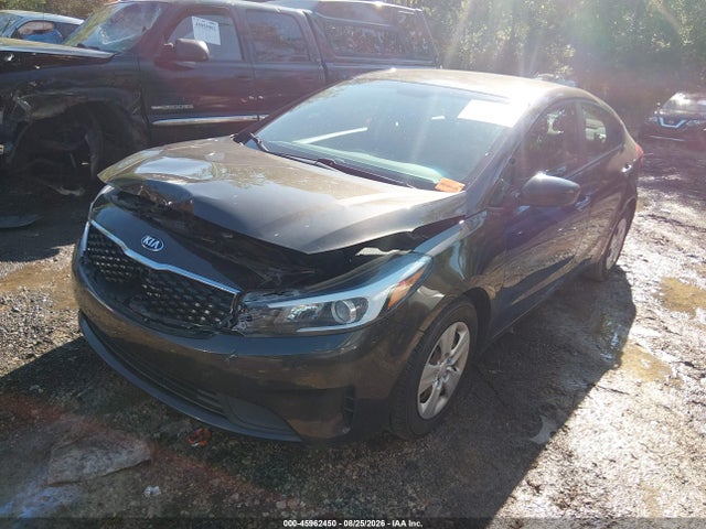 Продаж на аукціоні авто 2018 Kia Forte Lx, vin: 3KPFK4A77JE216315, номер лоту: 45962450