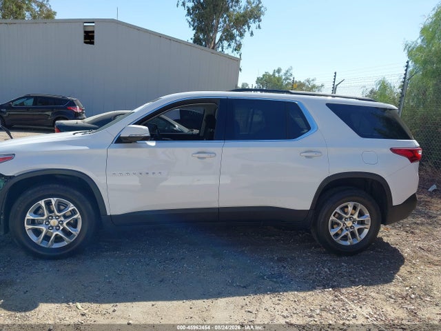 1GNERGKW2MJ257996 Chevrolet Traverse Fwd Lt Cloth