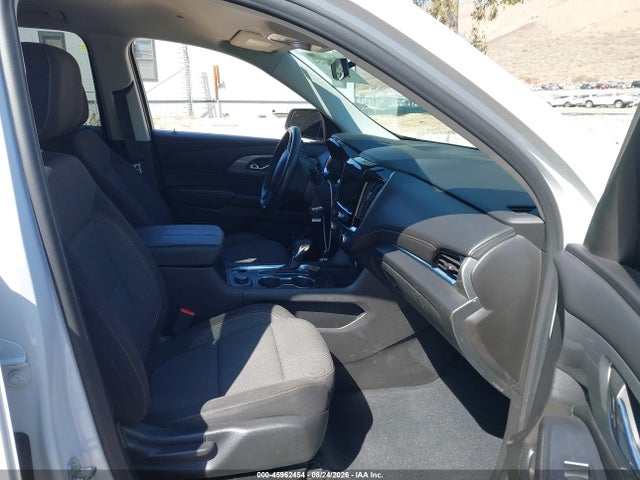 1GNERGKW2MJ257996 Chevrolet Traverse Fwd Lt Cloth