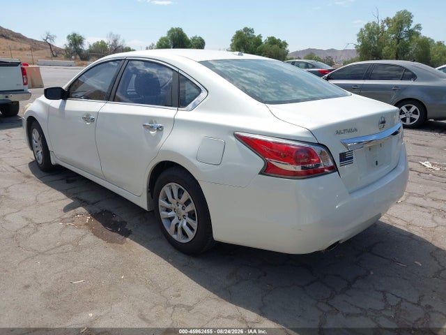 Nissan Altima 2.5 S 2015 1N4AL3AP7FC420327 Image 3