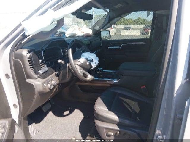 Продаж на аукціоні авто 2024 Chevrolet Silverado 1500 4wd  Short Bed Rst, vin: 1GCUDEE86RZ284468, номер лоту: 45962456