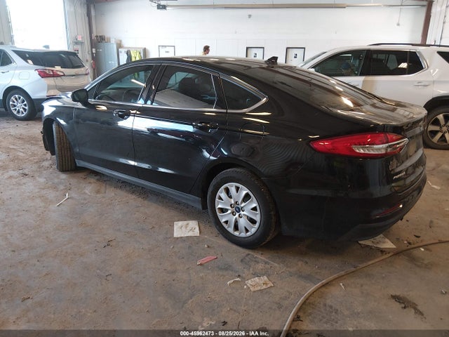 Продажа на аукционе авто 2020 Ford Fusion S, vin: 3FA6P0G78LR181691, номер лота: 45962473