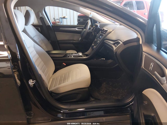 Продажа на аукционе авто 2020 Ford Fusion S, vin: 3FA6P0G78LR181691, номер лота: 45962473