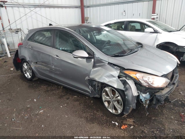 2013 Hyundai Elantra Gt მანქანა იყიდება აუქციონზე, vin: KMHD35LE7DU122975, აუქციონის ნომერი: 45962489