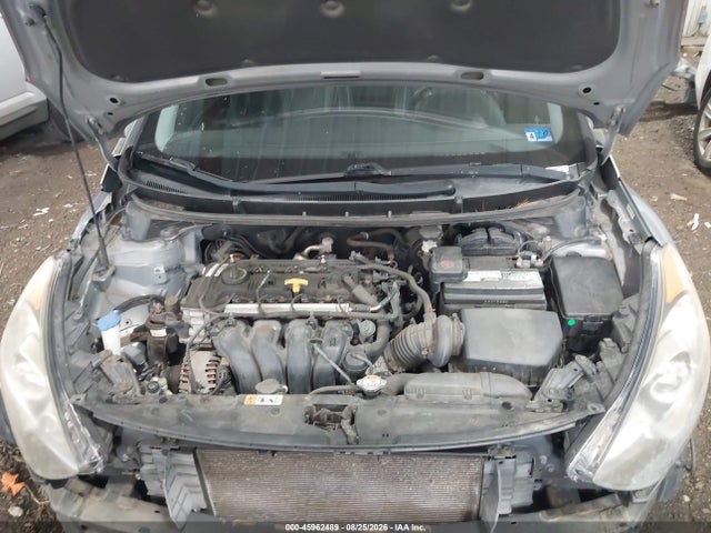 2013 Hyundai Elantra Gt მანქანა იყიდება აუქციონზე, vin: KMHD35LE7DU122975, აუქციონის ნომერი: 45962489
