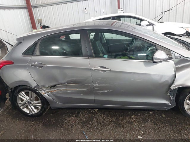 2013 Hyundai Elantra Gt მანქანა იყიდება აუქციონზე, vin: KMHD35LE7DU122975, აუქციონის ნომერი: 45962489