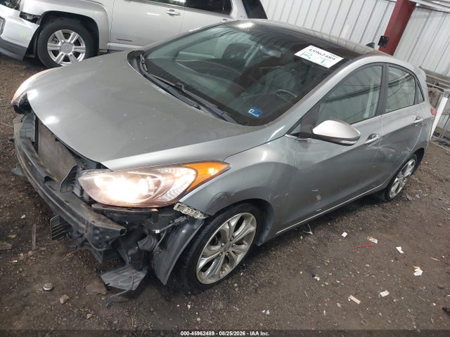 2013 Hyundai Elantra Gt მანქანა იყიდება აუქციონზე, vin: KMHD35LE7DU122975, აუქციონის ნომერი: 45962489