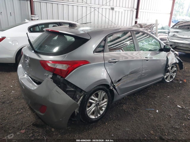 2013 Hyundai Elantra Gt მანქანა იყიდება აუქციონზე, vin: KMHD35LE7DU122975, აუქციონის ნომერი: 45962489