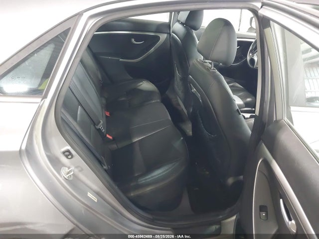 2013 Hyundai Elantra Gt მანქანა იყიდება აუქციონზე, vin: KMHD35LE7DU122975, აუქციონის ნომერი: 45962489