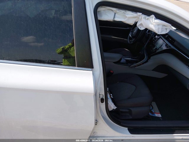 4T1B11HK6JU076197 Toyota CAMRY L