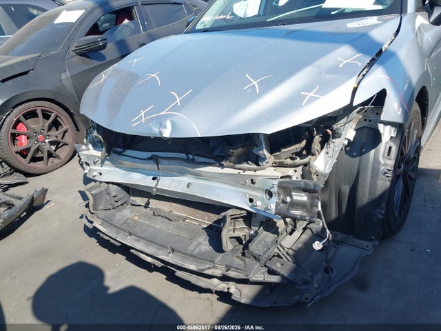 2019 Toyota Camry Se მანქანა იყიდება აუქციონზე, vin: 4T1B11HK2KU278052, აუქციონის ნომერი: 45962517