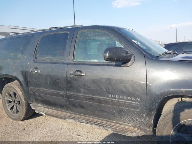 Продажа на аукционе авто 2010 Chevrolet Suburban 1500 Ltz, vin: 1GNUKKE37AR242590, номер лота: 45962560