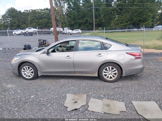 2014 Nissan Altima 2.5 S მანქანა იყიდება აუქციონზე, vin: 1N4AL3AP3EC103563, აუქციონის ნომერი: 45962582