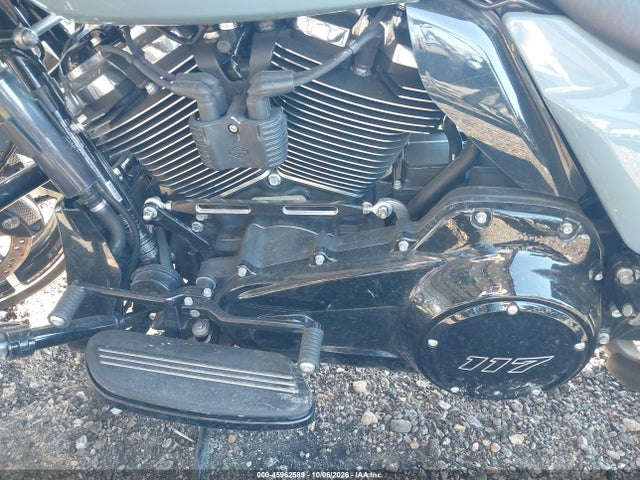 Harley-Davidson FLHX 2024 1HD1KB712RB642082 Image 9