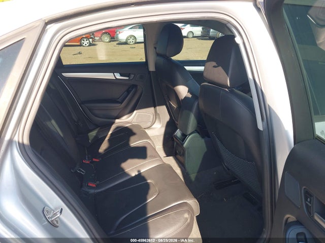 2014 Audi A4 2.0t Premium მანქანა იყიდება აუქციონზე, vin: WAUBFAFL3EN027540, აუქციონის ნომერი: 45962612
