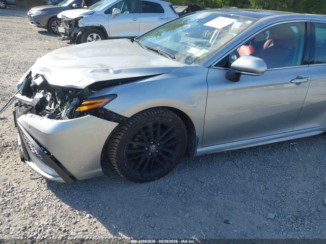45962626 :رقم المزاد ، 4T1K61BK7NU069758 vin ، 2022 Toyota Camry Xse Awd مزاد بيع