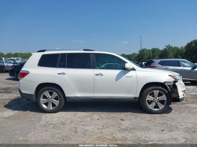 Продажа на аукционе авто 2013 Toyota Highlander Limited V6, vin: 5TDYK3EH0DS105556, номер лота: 45962672