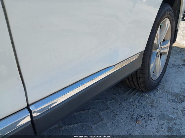 Продажа на аукционе авто 2013 Toyota Highlander Limited V6, vin: 5TDYK3EH0DS105556, номер лота: 45962672