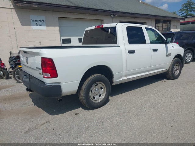 45962689 :رقم المزاد ، 1C6RR7KG5HS766099 vin ، 2017 Ram 1500 Tradesman  4x4 5'7 Box مزاد بيع
