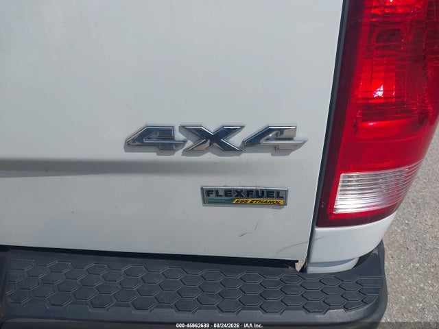 45962689 :رقم المزاد ، 1C6RR7KG5HS766099 vin ، 2017 Ram 1500 Tradesman  4x4 5'7 Box مزاد بيع