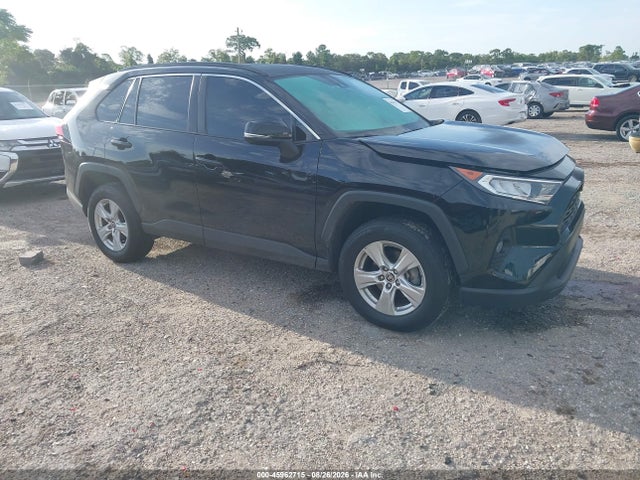 Auction sale of the 2021 Toyota Rav4 Xle, vin: 2T3W1RFV8MW145772, lot number: 45962715