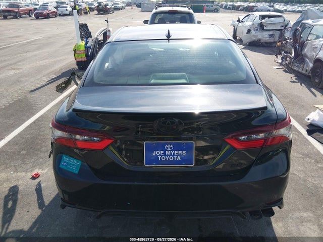45962729 :رقم المزاد ، 4T1G11AK7NU703446 vin ، 2022 Toyota Camry Se مزاد بيع
