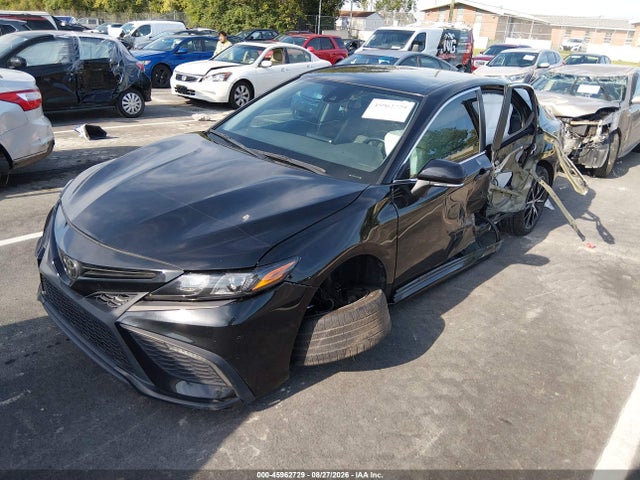 45962729 :رقم المزاد ، 4T1G11AK7NU703446 vin ، 2022 Toyota Camry Se مزاد بيع