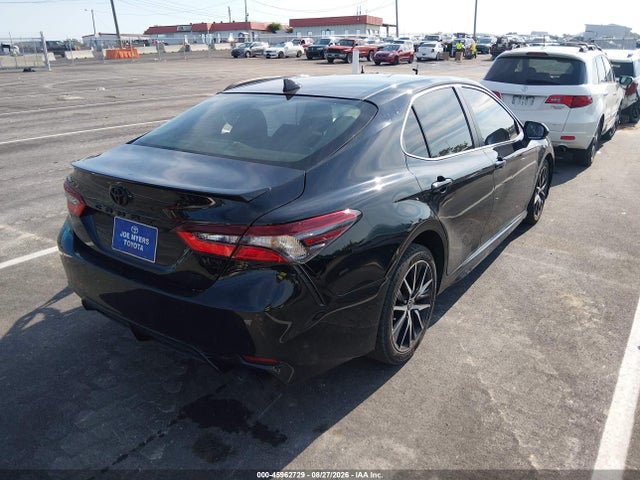 45962729 :رقم المزاد ، 4T1G11AK7NU703446 vin ، 2022 Toyota Camry Se مزاد بيع