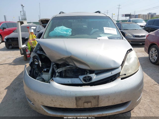Продажа на аукционе авто 2009 Toyota Sienna Le, vin: 5TDZK23C09S235334, номер лота: 45962732