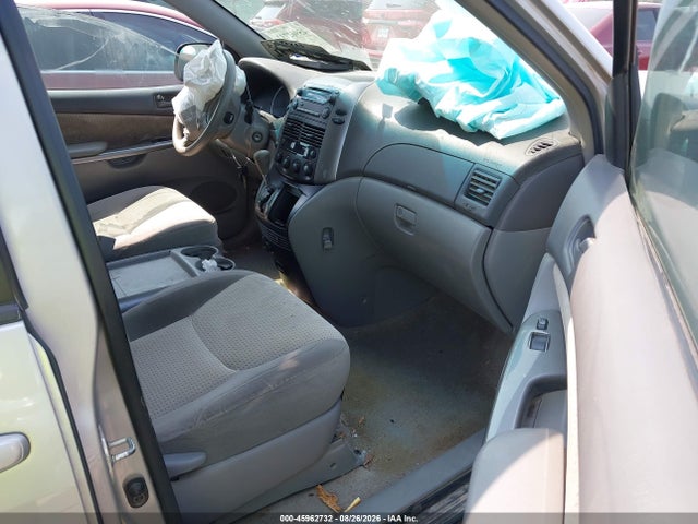 Продажа на аукционе авто 2009 Toyota Sienna Le, vin: 5TDZK23C09S235334, номер лота: 45962732