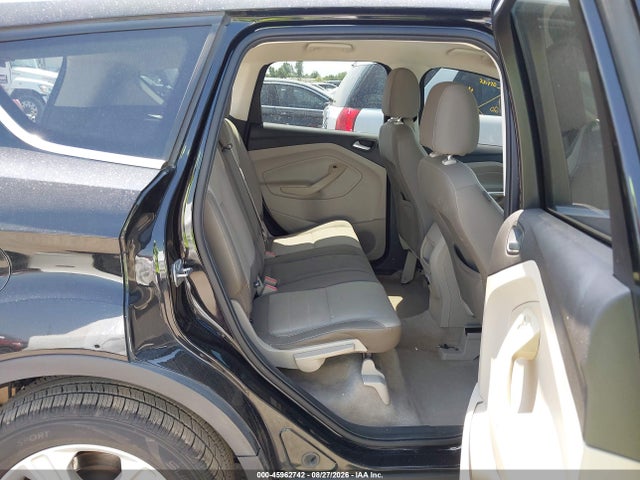 45962742 :رقم المزاد ، 1FMCU0G75GUB71412 vin ، 2016 Ford Escape Se مزاد بيع