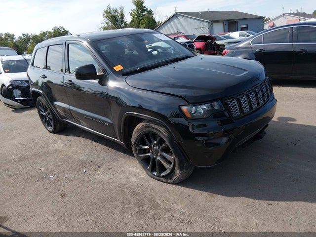 45962779 :رقم المزاد ، 1C4RJFAG6JC223114 vin ، 2018 Jeep Grand Cherokee Altitude 4x4 مزاد بيع