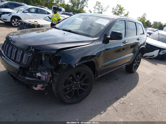 45962779 :رقم المزاد ، 1C4RJFAG6JC223114 vin ، 2018 Jeep Grand Cherokee Altitude 4x4 مزاد بيع