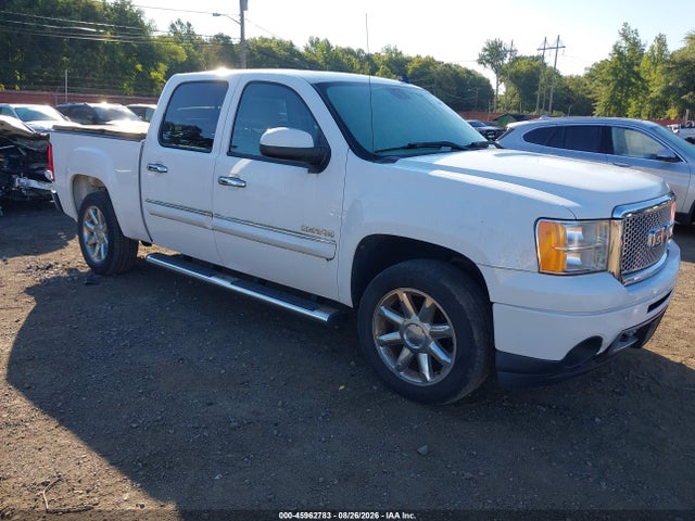 45962783 :رقم المزاد ، 3GTP2XE29BG148027 vin ، 2011 Gmc Sierra 1500 Denali مزاد بيع
