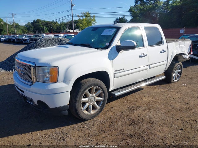 45962783 :رقم المزاد ، 3GTP2XE29BG148027 vin ، 2011 Gmc Sierra 1500 Denali مزاد بيع