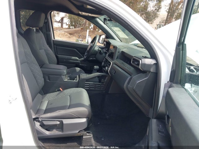 45962828 :رقم المزاد ، 3TYJDAHN2ST036730 vin ، 2025 Toyota Tacoma Sr مزاد بيع