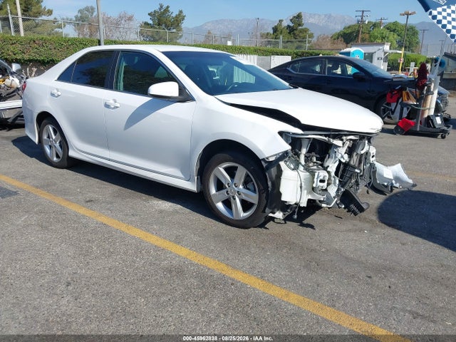 2013 Toyota Camry Se მანქანა იყიდება აუქციონზე, vin: 4T1BF1FK8DU243314, აუქციონის ნომერი: 45962838
