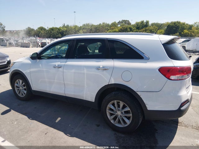 5XYPG4A38HG261103 KIA Sorento 2.4l Lx