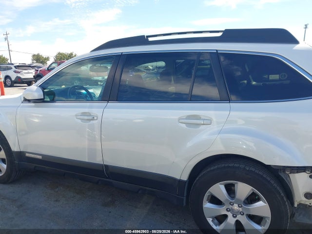 Aukcja sprzedaży 2011 Subaru Outback 2.5i Limited, vin: 4S4BRBKC3B3353377, numer aukcji: 45962903