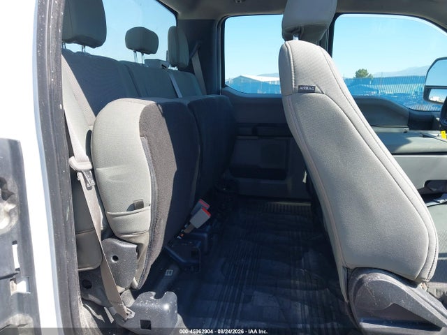 45962904 :رقم المزاد ، 1FD8X3H64KED43713 vin ، 2019 Ford F-350 Chassis Xl مزاد بيع