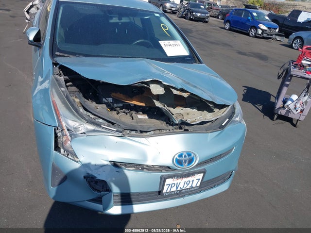 Toyota Prius Three 2016 JTDKARFU3G3502093 Image 6
