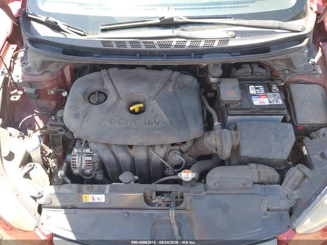 5NPDH4AE0GH774256 Hyundai ELANTRA SE