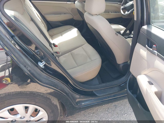 45962920 :رقم المزاد ، 5NPD74LF5KH463553 vin ، 2019 Hyundai Elantra Se مزاد بيع
