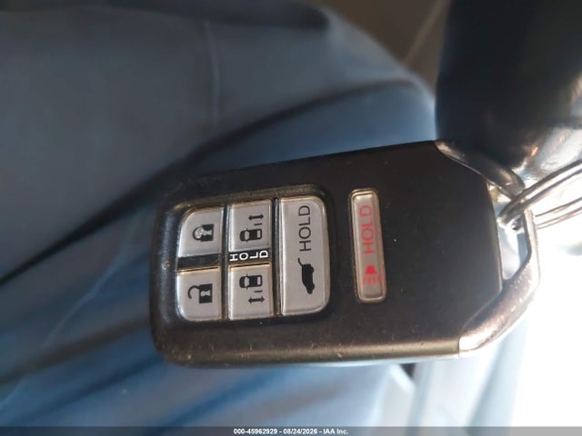 Продажа на аукционе авто 2016 Honda Odyssey Ex-l, vin: 5FNRL5H6XGB102437, номер лота: 45962929