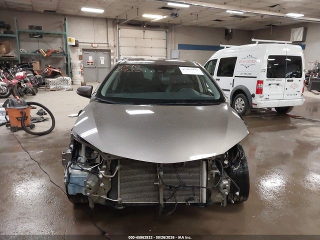 Продажа на аукционе авто 2017 Toyota Corolla Se, vin: 5YFBURHE3HP619100, номер лота: 45962932