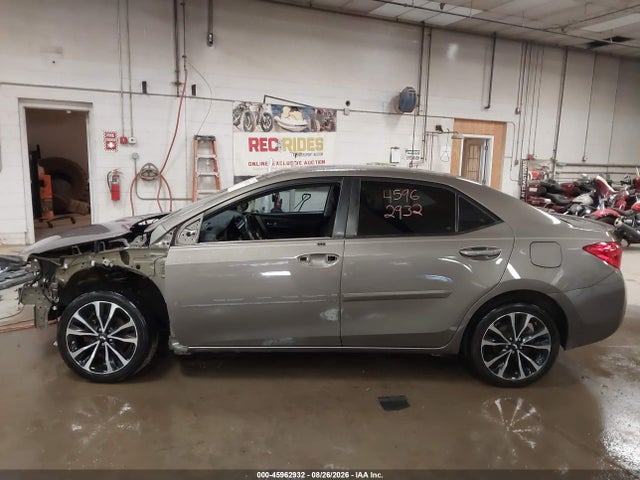 Продажа на аукционе авто 2017 Toyota Corolla Se, vin: 5YFBURHE3HP619100, номер лота: 45962932