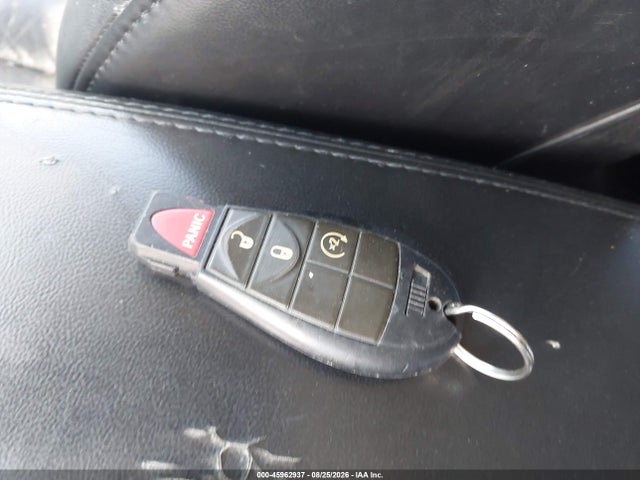 45962937 :رقم المزاد ، 1J4RR4GT0BC608584 vin ، 2011 Jeep Grand Cherokee Laredo مزاد بيع