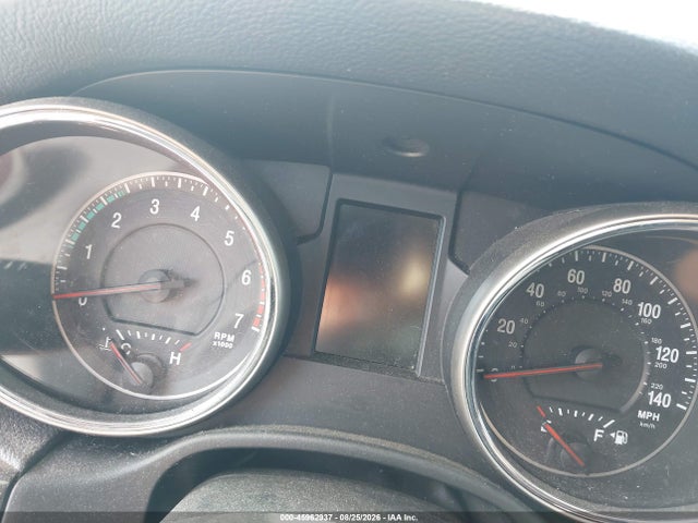 45962937 :رقم المزاد ، 1J4RR4GT0BC608584 vin ، 2011 Jeep Grand Cherokee Laredo مزاد بيع
